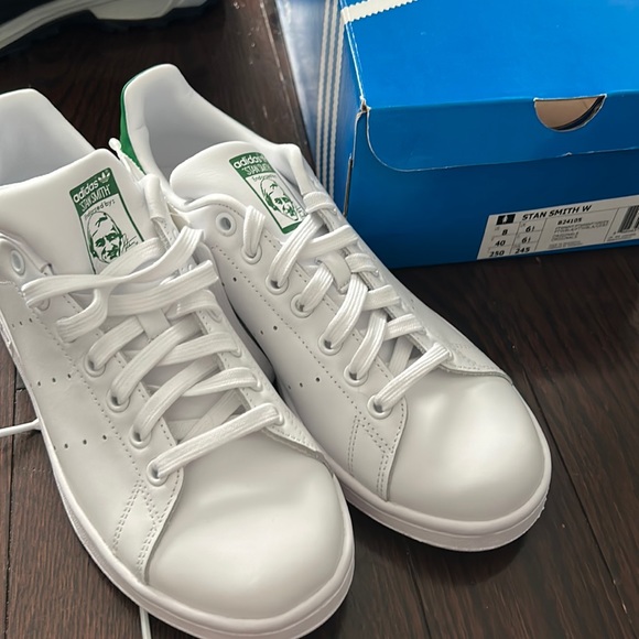 adidas Shoes - Brand new Adidas Stan Smith white with green Originals size 8 women’s